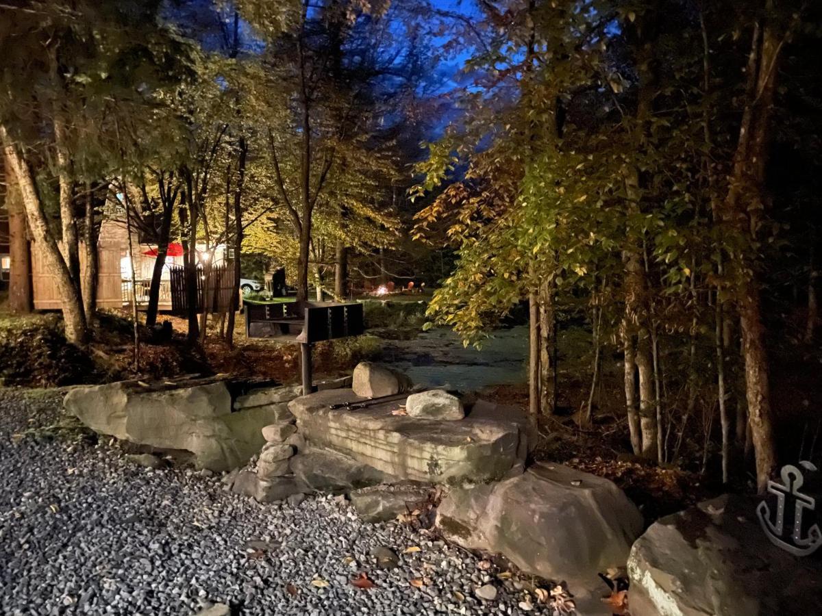 Rv Adventure Roscoe Pet Friendly Exterior foto
