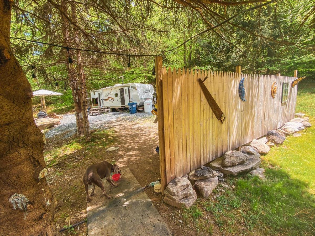 Rv Adventure Roscoe Pet Friendly Exterior foto
