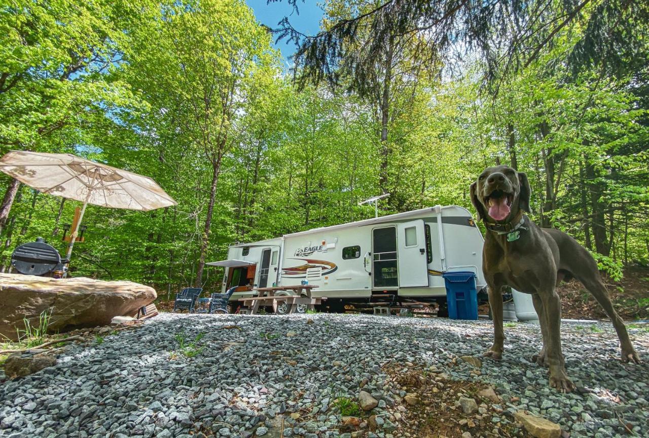 Rv Adventure Roscoe Pet Friendly Exterior foto
